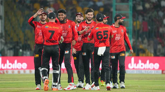 পাকিস্তান থেকে আমিরাতে সরিয়ে নেওয়া হলো পিএসএল