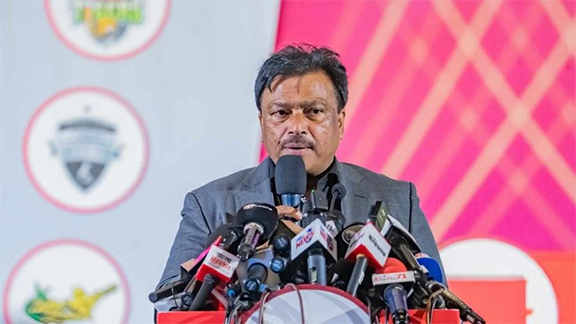 ‘পদত্যাগ’ করছেন ফারুক আহমেদ?