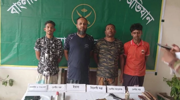 যৌথ বাহিনী অভিযানে অস্ত্র ও মাদক জব্দ, বিএনপি নেতাসহ আটক ৪