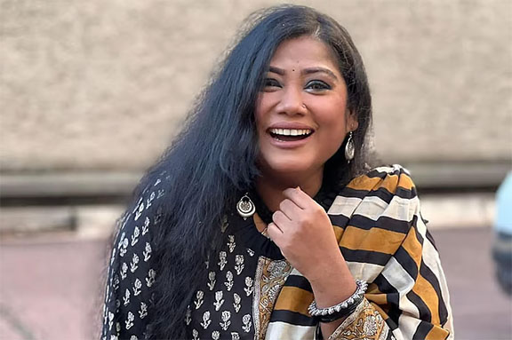 নোয়াখালী থেকে যেভাবে ফ্রান্সে গেলেন সেই ‘লাইলী’ 