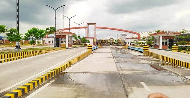 বেনাপোল কাস্টমস হাউজে কমপ্লিট শাটডাউন, আমদানি-রপ্তানি বন্ধ