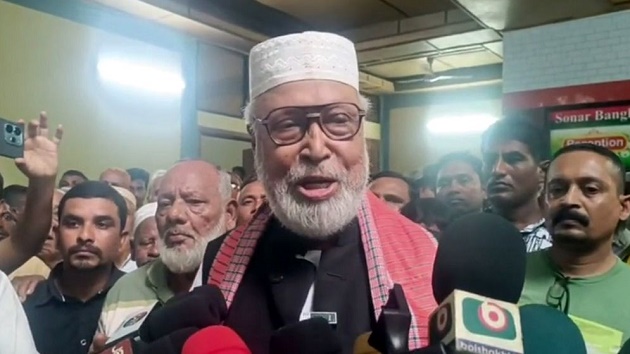 আমার বাড়ি ধ্বংস করে দিয়ে যদি দেশে শান্তি হয় আমি তাতেই রাজি