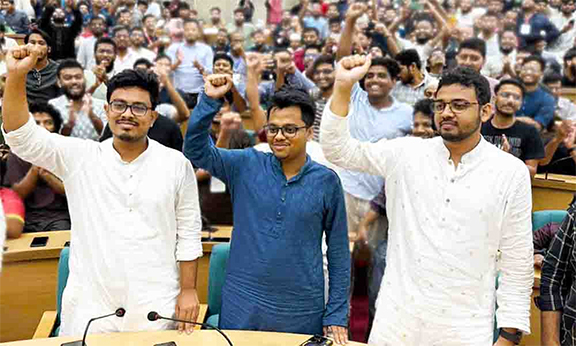 ডাকসুতে ২৮ পদে মধ্যে ২৩টিতেই জয়ী ছাত্রশিবির সমর্থিত প্যানেল জোট