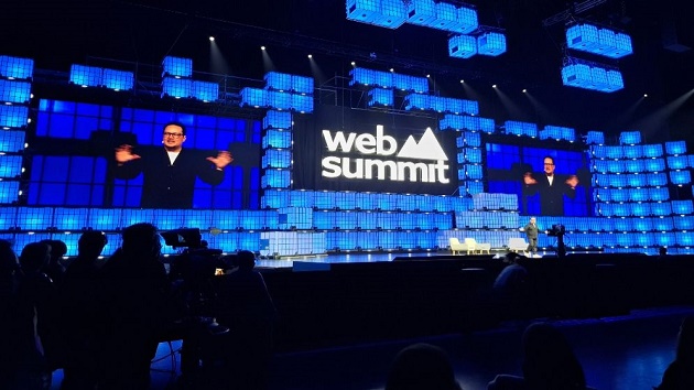 পর্তুগালে বিশ্বের সর্ববৃহৎ প্রযুক্তি সম্মেলন ‘ওয়েব সামিট’ শুরু