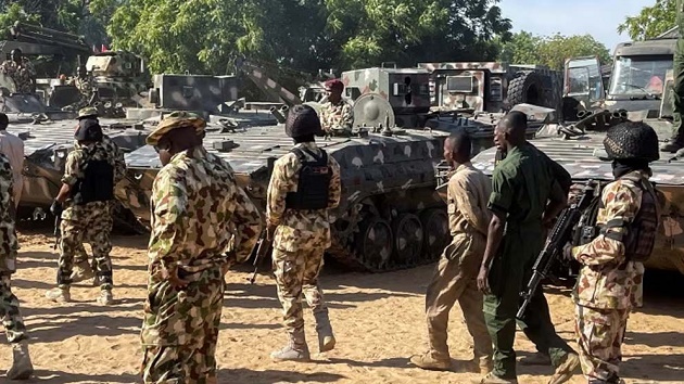 এবার নাইজেরিয়ায় সেনা পাঠাচ্ছে যুক্তরাষ্ট্র