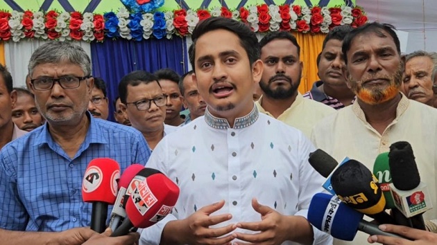 হাড্ডাহাড্ডি লড়াই শেষে ৮ হাজার ভোটে হারলেন সারজিস