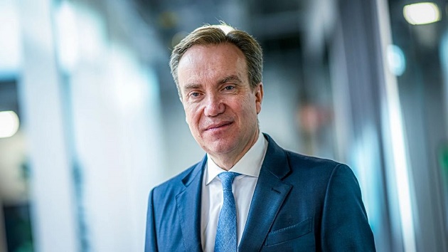 পদত্যাগ করলেন ওয়ার্ল্ড ইকোনমিক ফোরামের সিইও