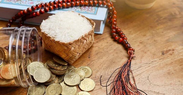 ফিতরা কাদের ওপর ওয়াজিব?