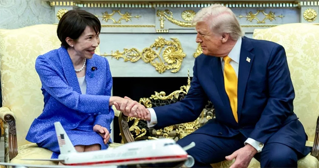 শুধু ট্রাম্পই বিশ্বশান্তি প্রতিষ্ঠা করতে পারেন বললেন জাপানের প্রধানমন্ত্রী