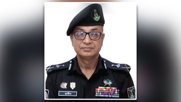 র‌্যাবের মহাপরিচালকের দায়িত্ব নিলেন আহসান হাবীব