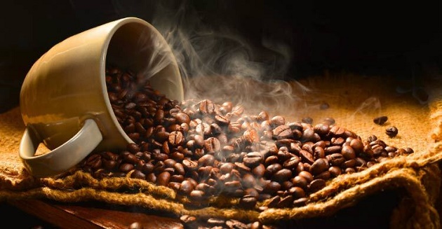 ইরান যুদ্ধে ‘মানসিক চাপে’ ৯.৫ লাখ গ্যালন কফি খেয়েছেন মার্কিন সেনারা