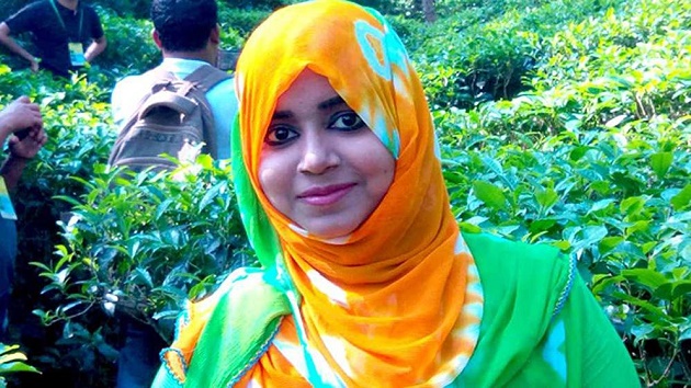 তনুর পোশাকে মিলল আরেকজনের রক্ত