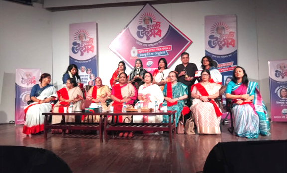 কুয়েত প্রবাসী সাংবাদিক নাসরিন আক্তার মৌসুমি পেলেন ধ্রুপদী পুরস্কার