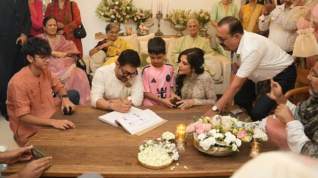 ৬১ বছর বয়সে তৃতীয় বিয়ে সারলেন আমির খান, ছবি প্রকাশ