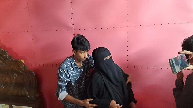 নুসরাত হত্যা মামলার রায়ে মায়ের সন্তোষ প্রকাশ, পরিবারের নিরাপত্তা দাবি