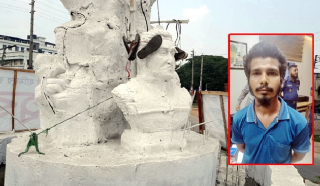 ঝিনাইদহে বীরশ্রেষ্ঠ হামিদুর রহমানের ভাস্কর্যে জুতার মালা, আটক ১