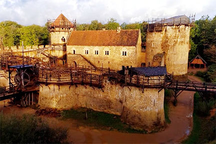 যে দুর্গ তৈরি করতে সময় লাগছে ২০ বছর