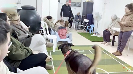 বাঙ্কারে ঢুকছে ইসরাইলের মানুষ